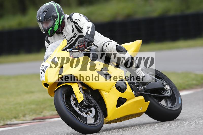 Archiv-2025/06 18.04.2025 Speer Racing ADR/Gruppe gelb/104